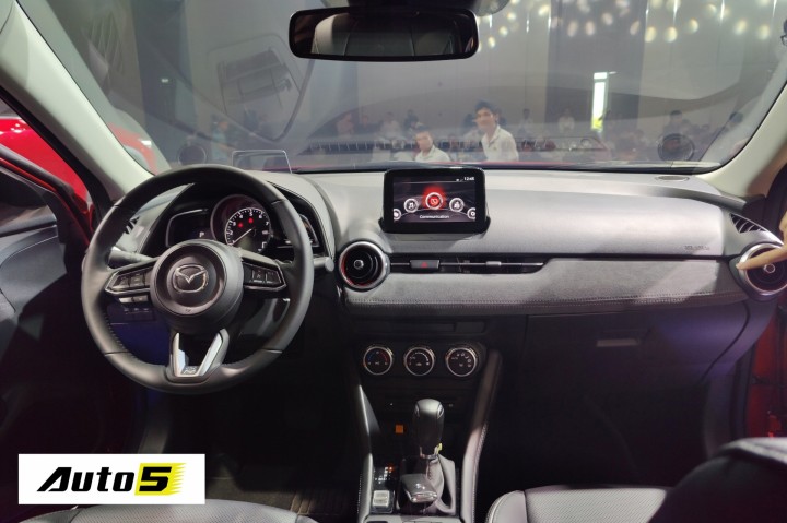 Mazda CX-3 -03